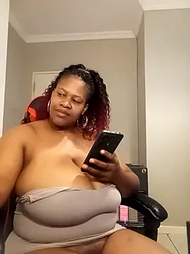 bustylisa1983's Webcam Show