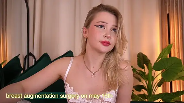 LauraWifeness élő XXX-chatje