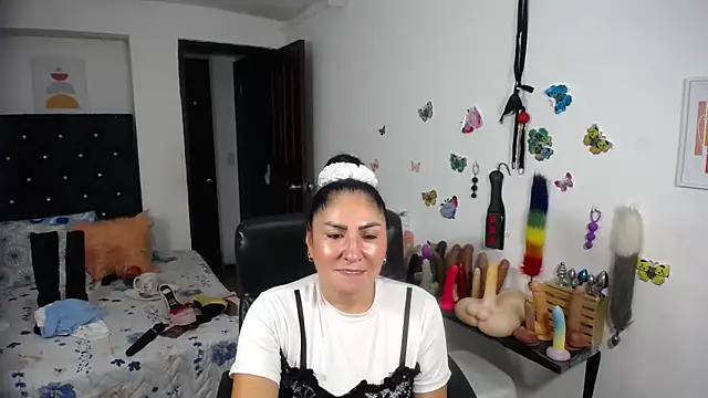 mature_bigboobs10n Live XXX chat