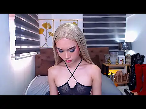 JuicyCockThea's Live XXX Chat