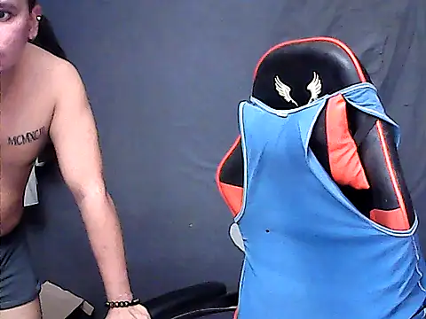 Chatroom XXX en direct de sweet_sexyasian69