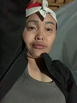 May125 Pertunjukan Webcam