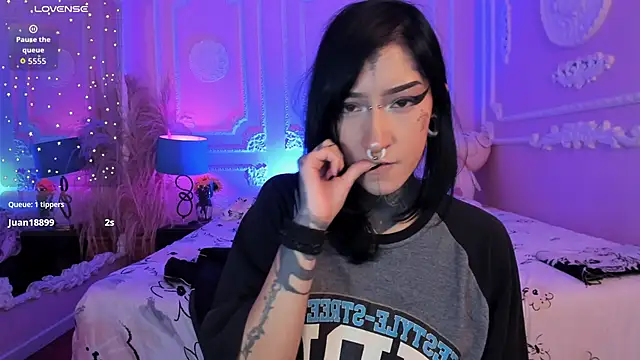 แชท XXX สดของ Kat_VonDe