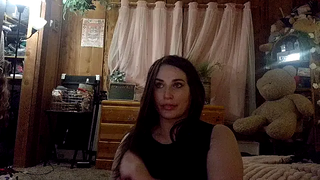 VelvetBrunetteXo's Webcam Show