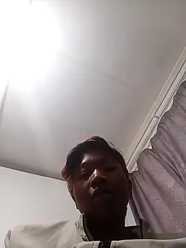 Chat XXX en directo de HipsDontLieX95