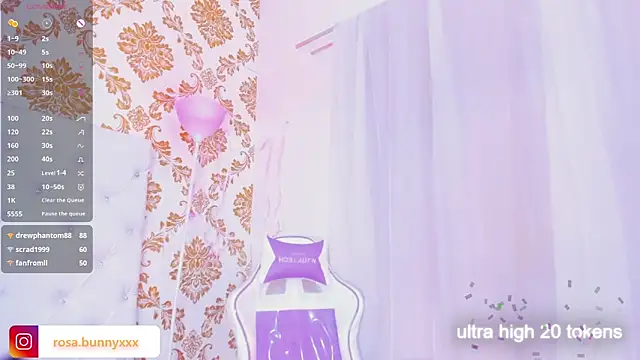 Živý XXX chat pinky__bunny