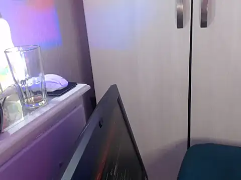 Celeste_Diaz7: απευθείας συνομιλία ΧΧΧ