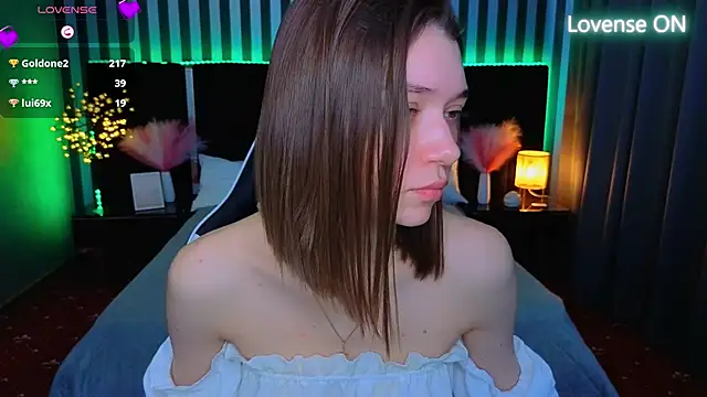 Онлайн чат XXX Cherry_Wipe
