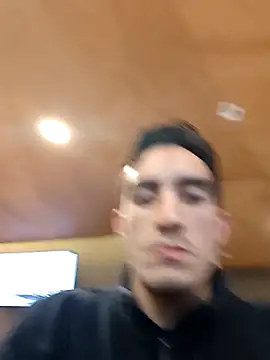 TommyMomentum Live XXX-chat
