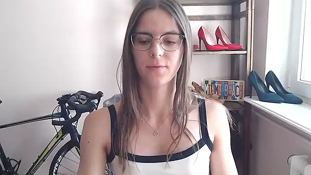 love_megi: απευθείας συνομιλία ΧΧΧ