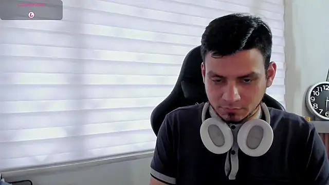 Rick_Adamsn Webbikameraesitys