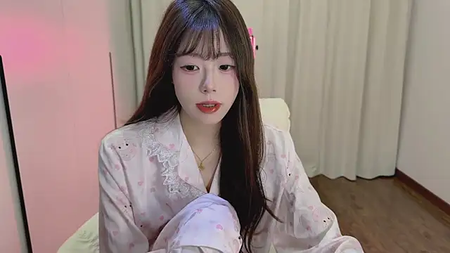 Onecutelittle Live XXX-chat