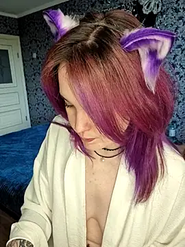 LazyTanukii Live XXX Chat