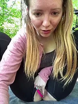 Chat XXX en directo de FayeFlame