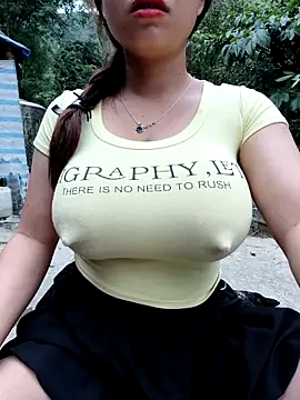 Rubyy_Nk Chat XXX in diretta