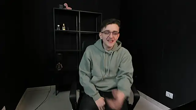 FelixStarkk 在線直播表演