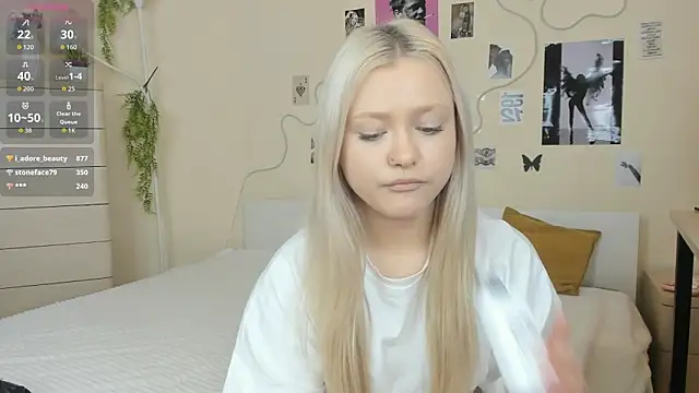 MidnightPoise Webcam Show