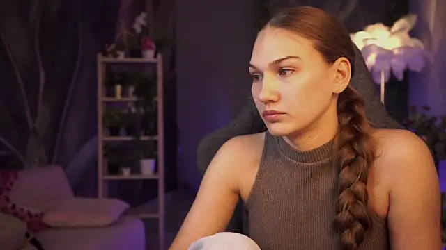Sweet_Emilya – Naživo XXX chat