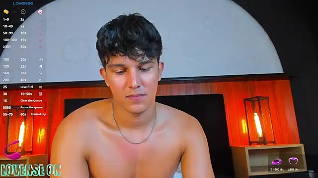 Leo_Savage_'s Webcam Show