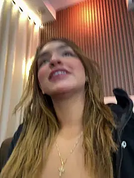 Chat XXX en directo de jenn_fit