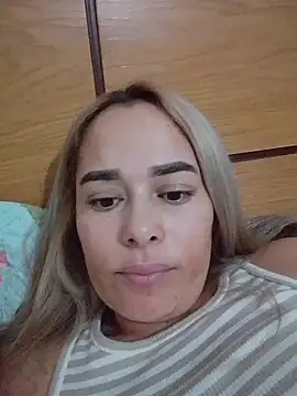 Amelia1_ Adlı Modelin Canlı XXX Sohbeti