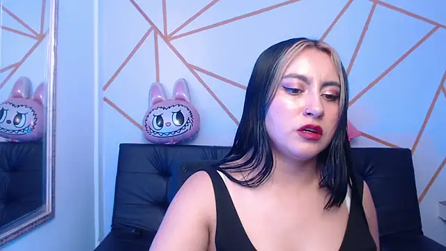 skarlet_dicapri18's Live XXX Chat