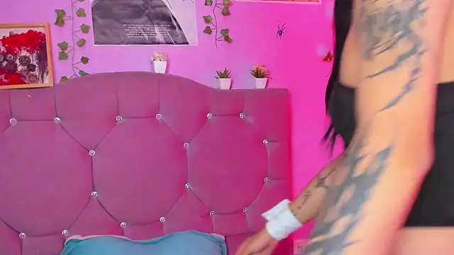 Maki_XOXO webkamerás műsora