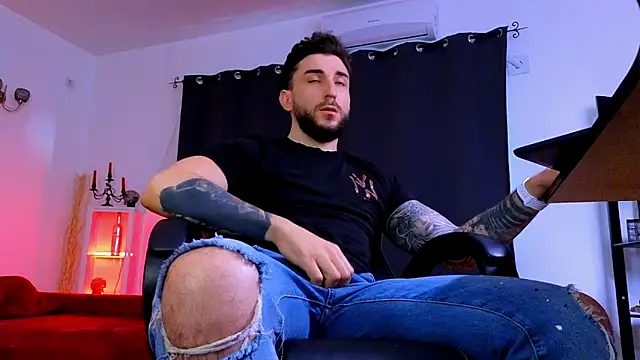 MightyAaron66 Webcam show