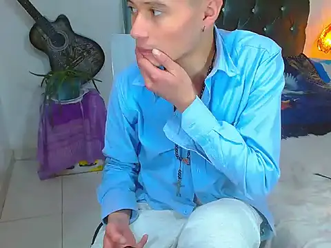 _Santi2 Live XXX-chat