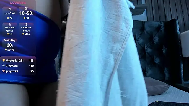 Mirandha_QM Chat XXX in diretta