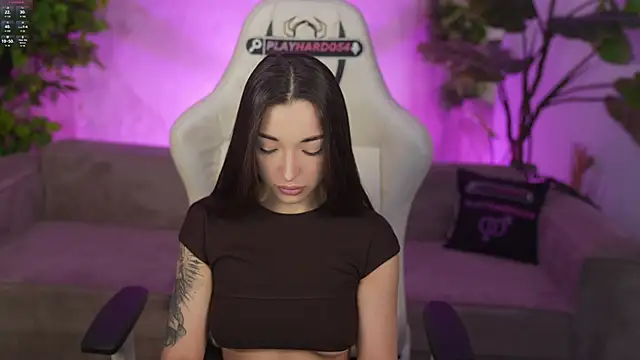 Jasmine_Flow – Naživo XXX chat
