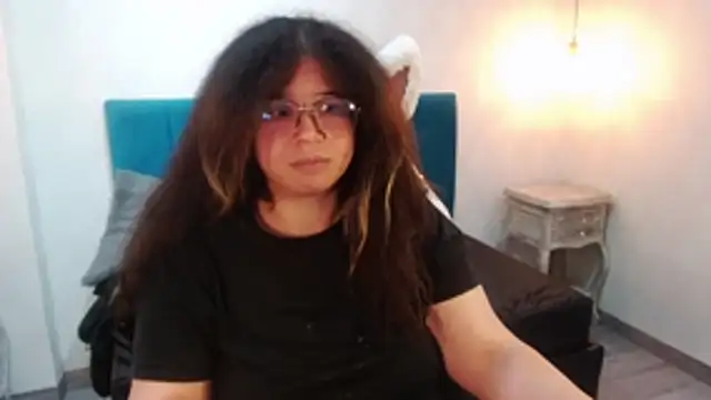 selenablairx Adlı Modelin Canlı XXX Sohbeti