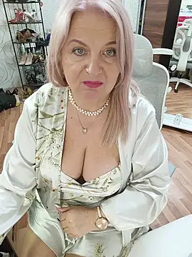 AvrilMillers élő XXX-chatje