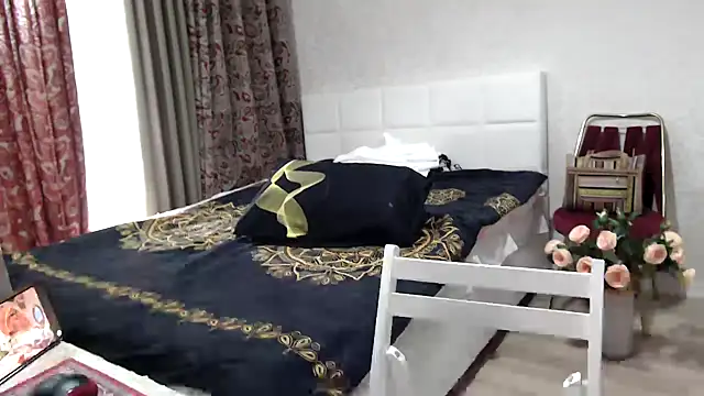 Arisa5000 Adlı Modelin Canlı XXX Sohbeti