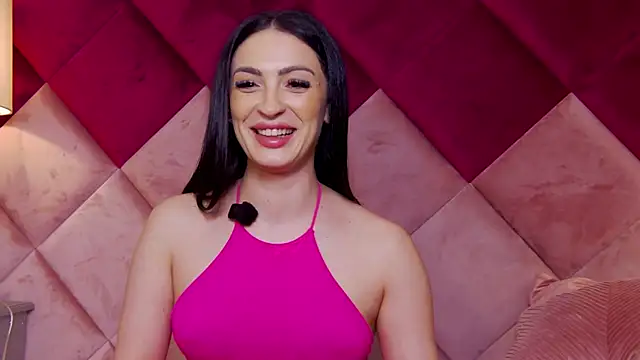VictoriaLanes' Live XXX Chat