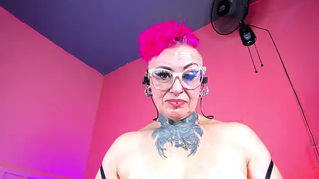 MATURE_HARDCORE's Webcam Show