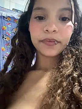 soffii-estrella's Live XXX Chat