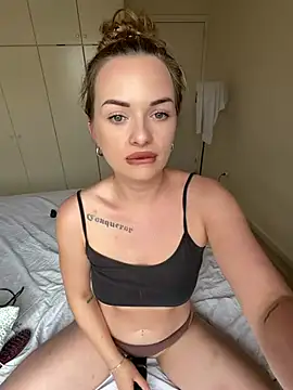 Živý XXX chat ElenaRebelle