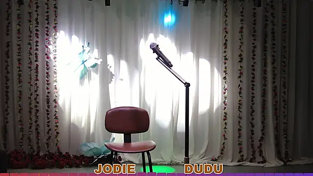 yznt-dudu Chat XXX in diretta