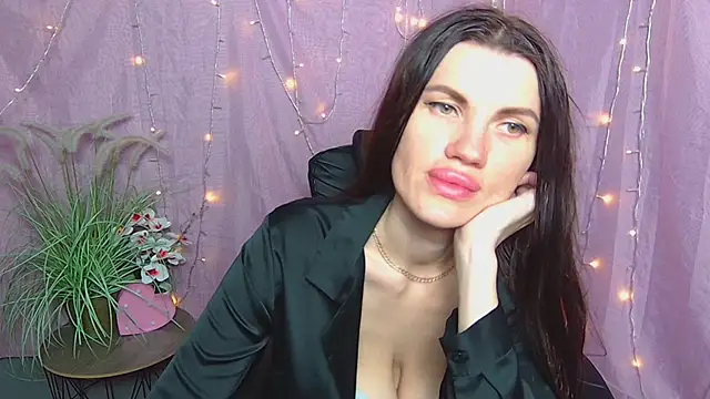 MilaLoona – Live XXX-chat
