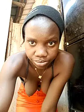 Black_juicy24 webcam show