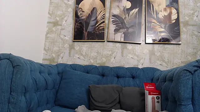 Lili_Lavander webcam show