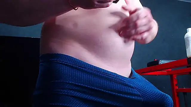 muscularjohnforuX Webcam show