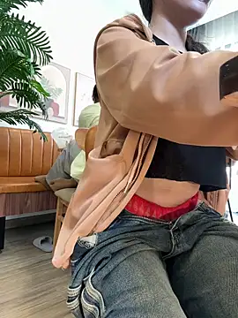 secretly_masturbating 网络视讯表演