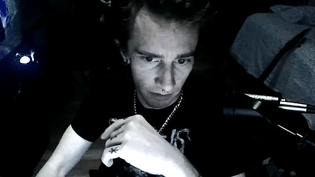 Show webcam de LEVIATHANX666