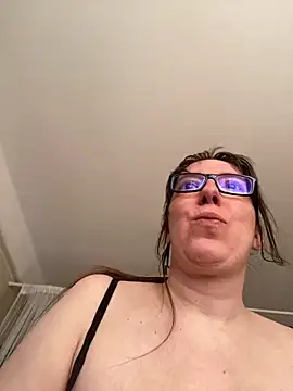 CrazyPinky Live XXX Chat