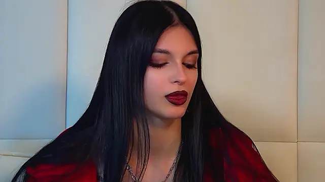 BeverlyMost live XXX chat