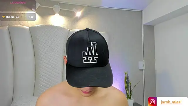 ian_jacobのライブXXXチャット