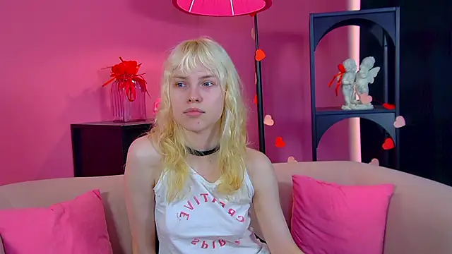 HannahHollis' Live XXX Chat