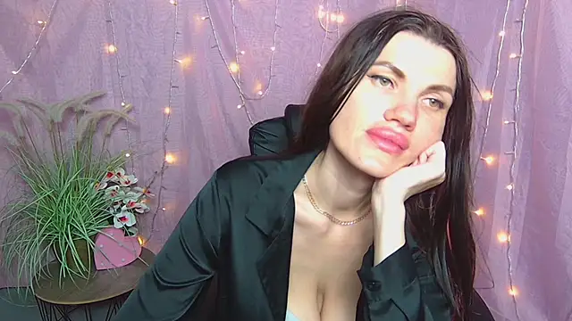 Chat XXX ao vivo de MilaLoona
